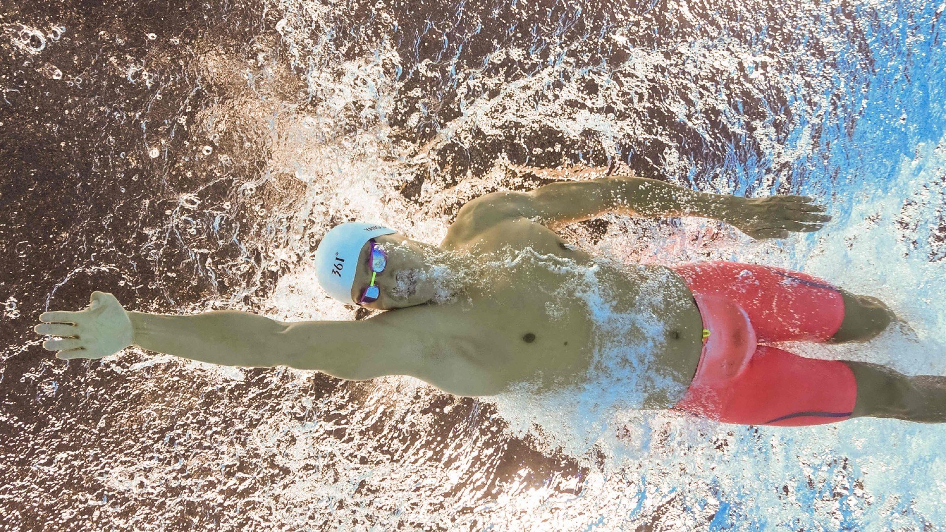 中场蓝图，当恩佐的节拍器让黄潜艇碾碎南美防线