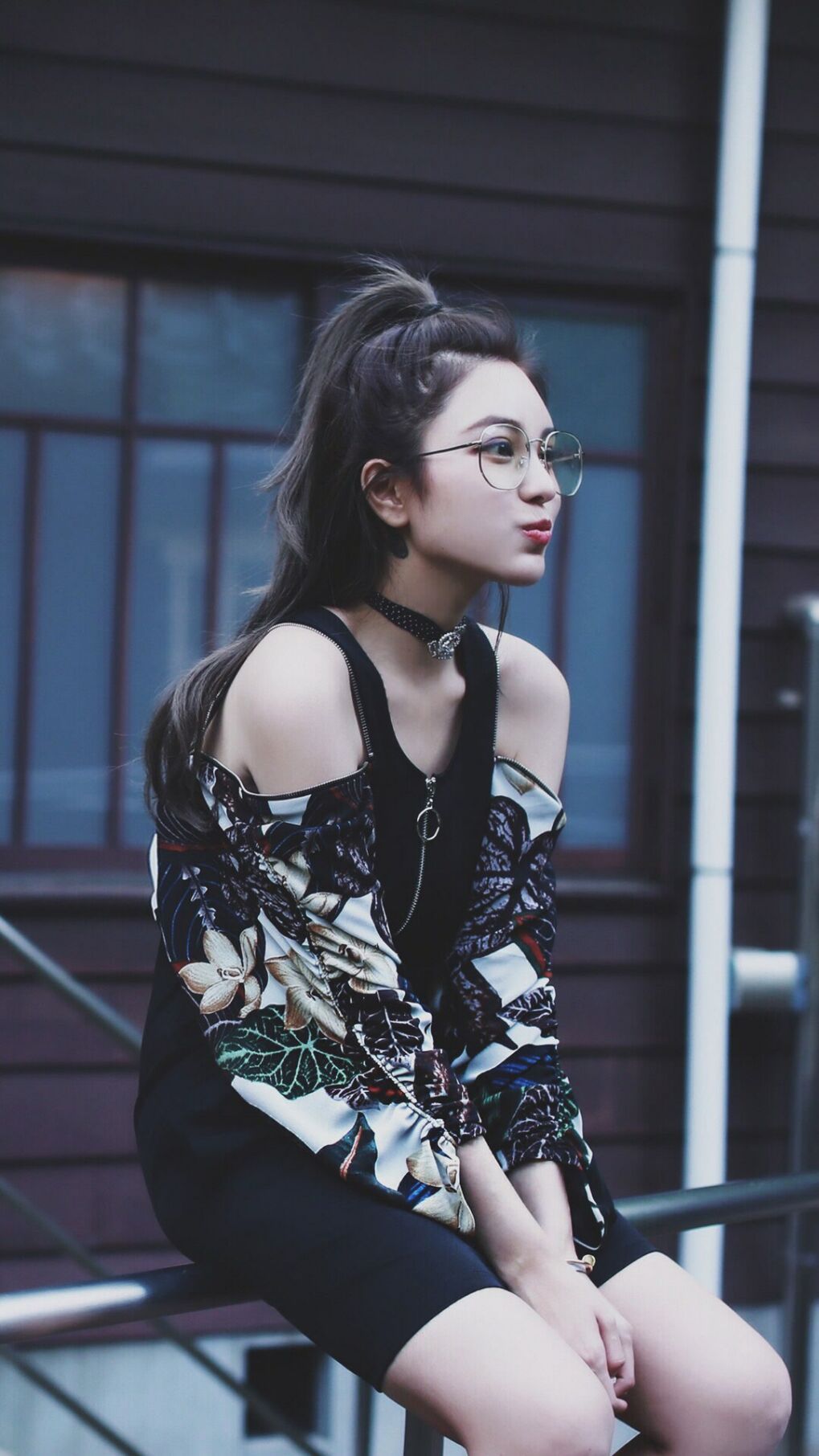 棋逢对手,里昂的战术棋局与奥斯梅恩的关键将军