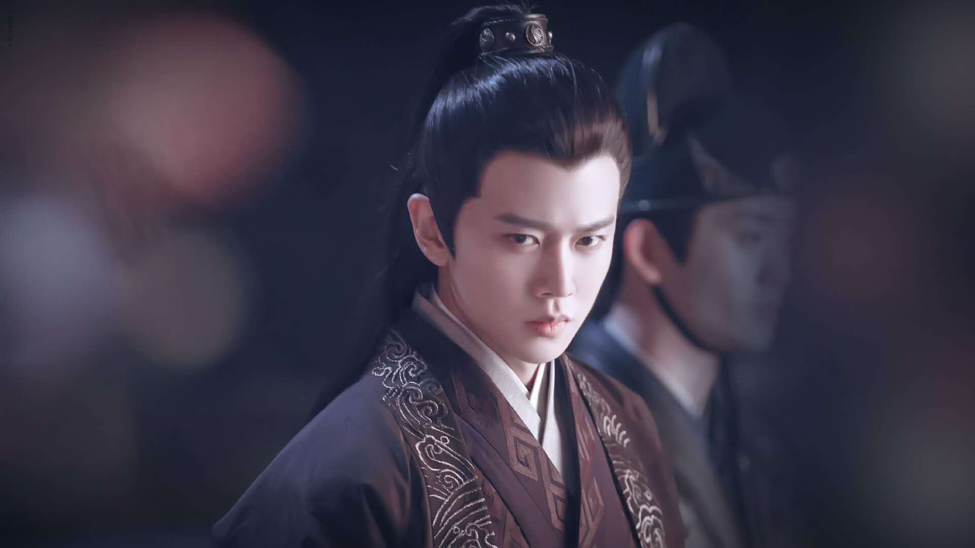 现代足球的双重奏，当卢卡库的利刃刺穿命运，几内亚的脉搏智取智利